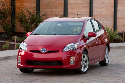 El Prius de Toyota Ha Sido el Automóvil mas Vendido en Japón por 18 Meses Consecutivos Ya 1